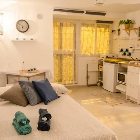 Bell E Buon Bed and Breakfast Ποτσουόλι